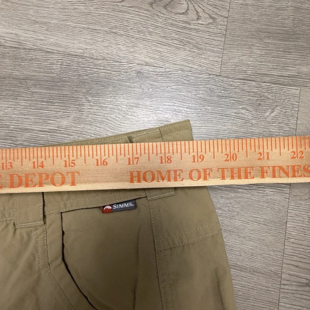 Simms Fishing Shorts Mens XL Tan 9